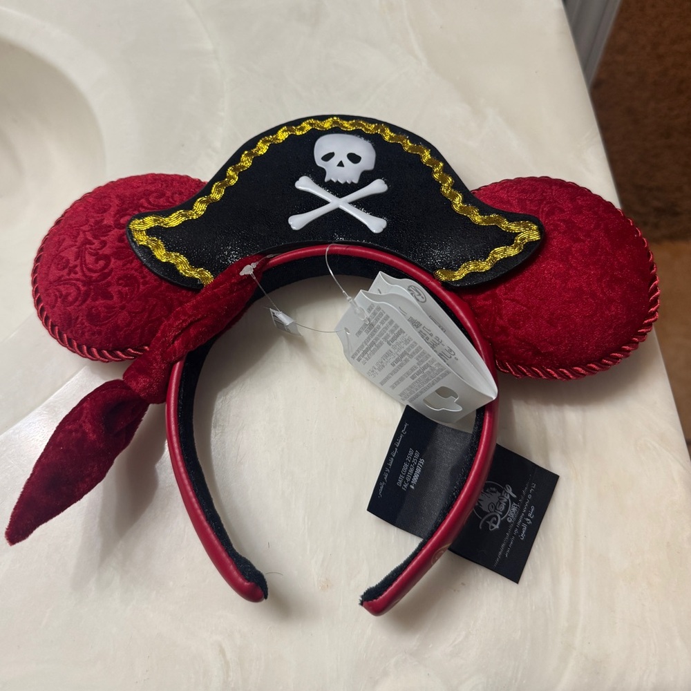 NWT Disney Parks Pirates of the Caribbean Mickey Ears